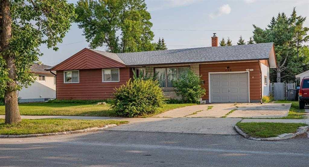 MLS Listing For Sale - 1088 Stardust Avenue, Winnipeg, Manitoba, R2P0G1 - MLS # (realtor.ca): 202420516